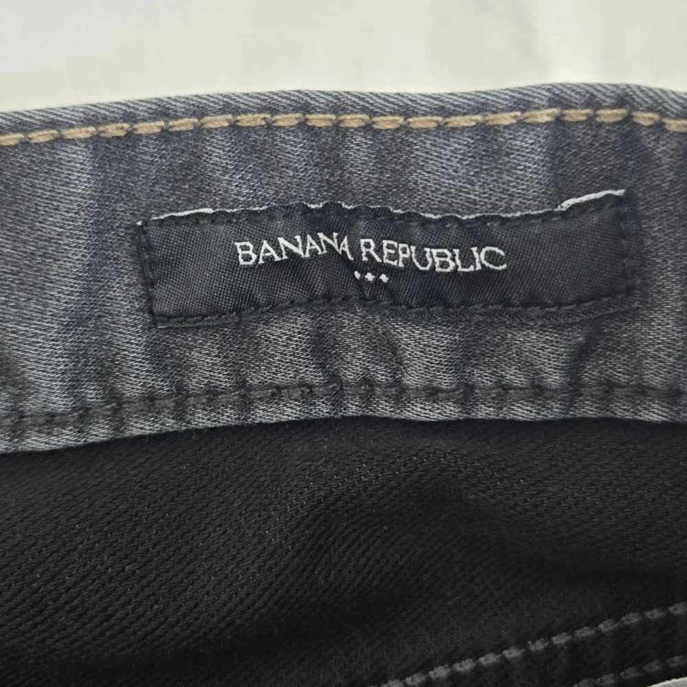 Banana Republic Mens Travel Jean Athletic Fit Charcoal Heat Jeans 35x30 Stretch